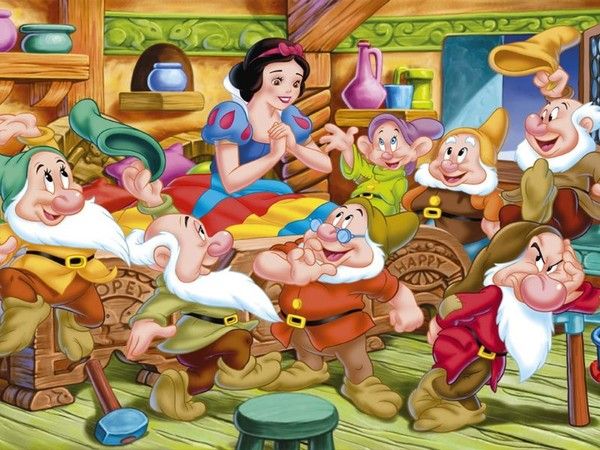 BLANCHE NEIGE ET LES SEPTS NAINS